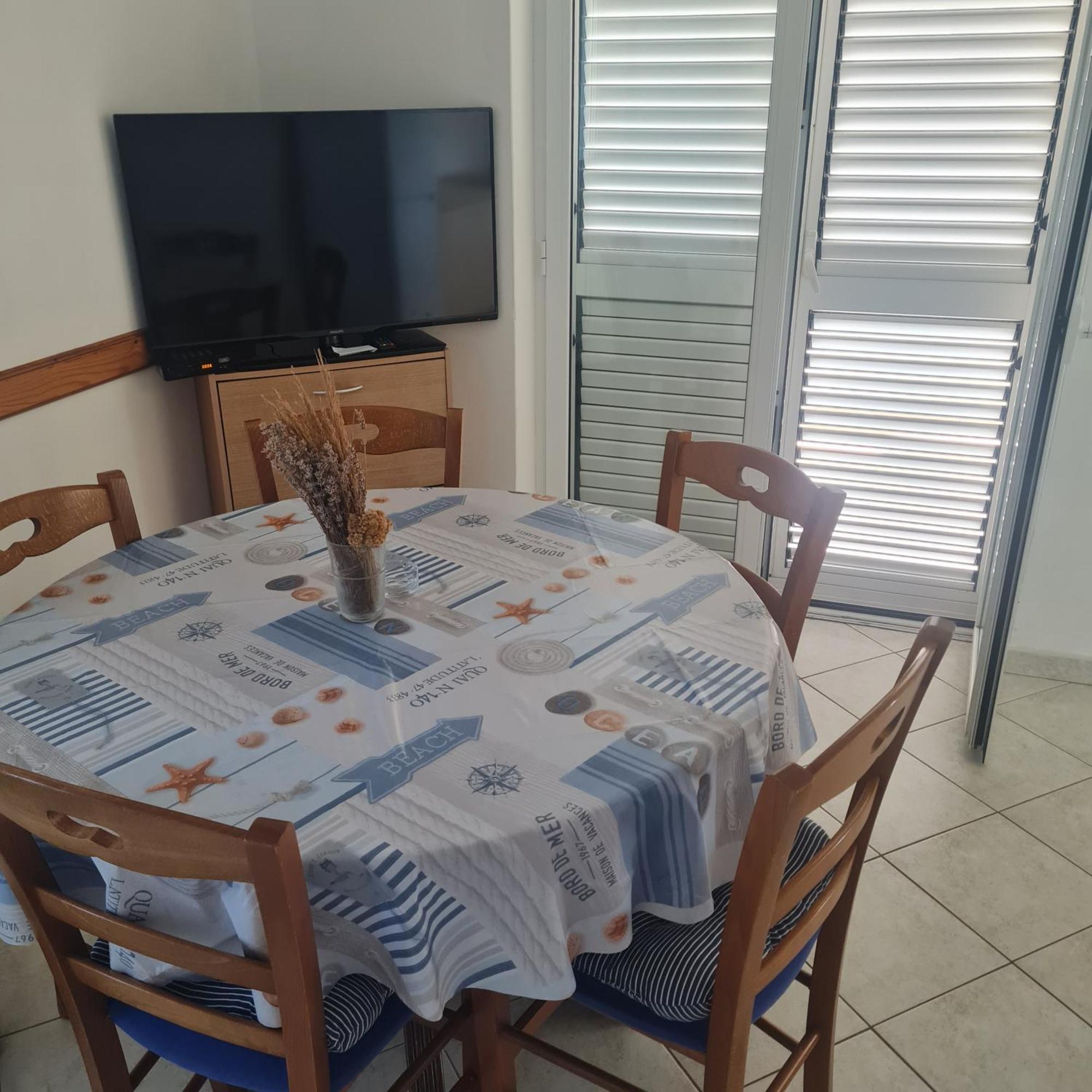 Apartment Karuza Rukavac Vis Cameră foto